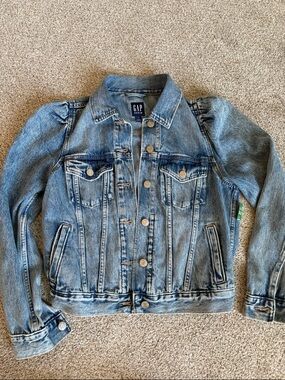 NWT GAP Washed Denim Jacket in Light Blue